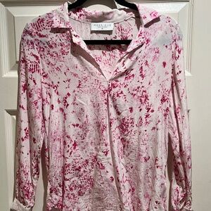 Women's Mossique extra small abstract dye silk  long sleeve Collared v-neck